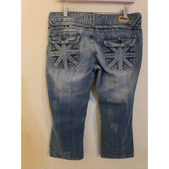 YASO Juniors Size 11/12. Blue Embellished Pockets Stretch Capri‎ Jeans - Picture 3 of 9